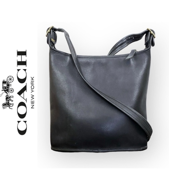 Vintage Coach 1996 medium sized duffle bag with zipper closure, black leather - Picture 1 of 16